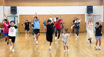 朝日さわやか連・笑楽連