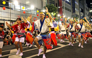 阿波踊り「朝日さわやか連」